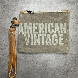 American Vintage Recycled Stonewashed Wristlet